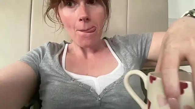 redheadrosie69 online show from 06.29.26