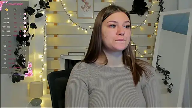 Snapshot of Josephine_Kiss chatting on 03.15.26 Josephine Kiss online show from 03.15.26