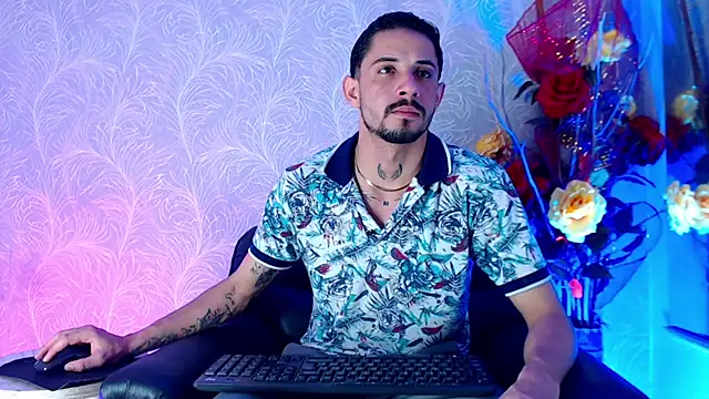 Snapshot of Erick_Wall chatting on 01.17.26 Erick Wall online show from 01.17.26