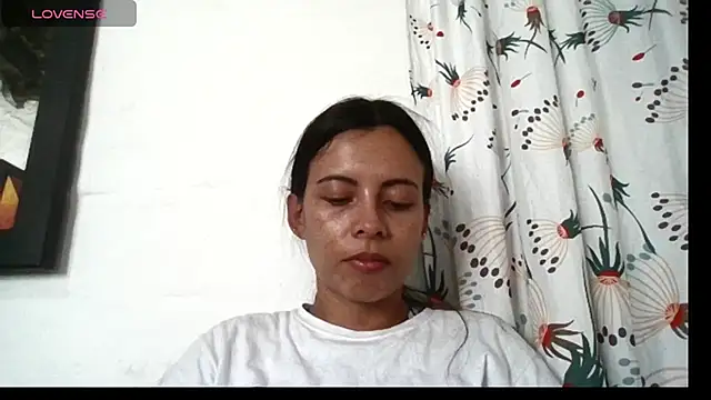 Snapshot of stefany_sexxx chatting on 01.15.25 stefany sexxx online show from 01.15.25