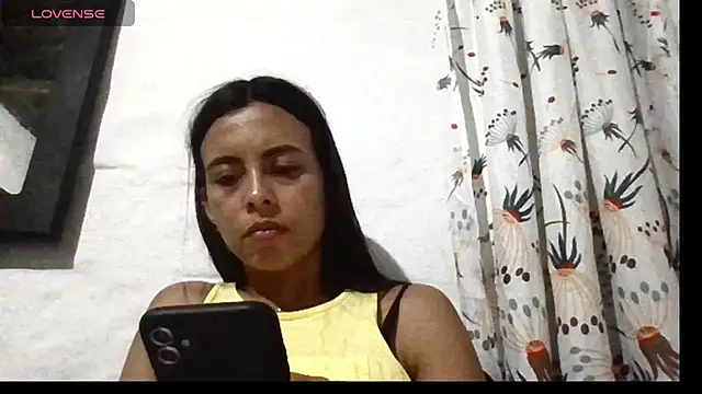 Snapshot of stefany_sexxx chatting on 01.18.25 stefany sexxx online show from 01.18.25