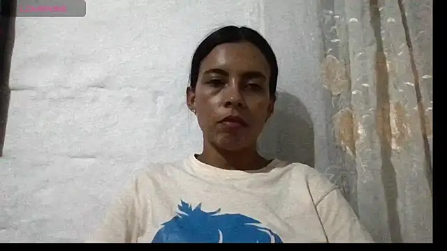 Snapshot of stefany_sexxx chatting on 02.08.25 stefany sexxx online show from 02.08.25