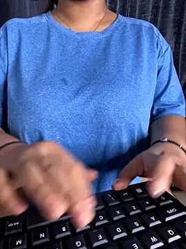 Ritu-Babe online show from 11.14.25