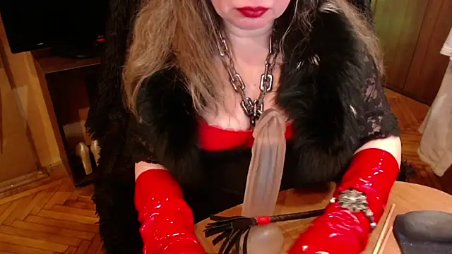 Snapshot of Miss_Tress chatting on 01.08.25 Miss Tress online show from 01.08.25