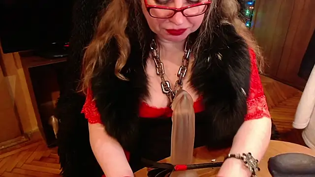 Snapshot of Miss_Tress chatting on 01.22.25 Miss Tress online show from 01.22.25