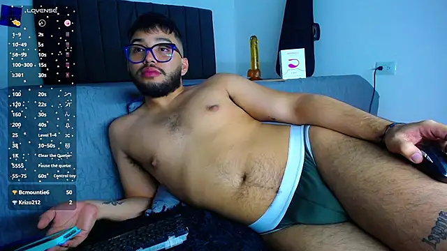 Snapshot of AlanDaviss chatting on 01.27.25 AlanDaviss online show from 01.27.25