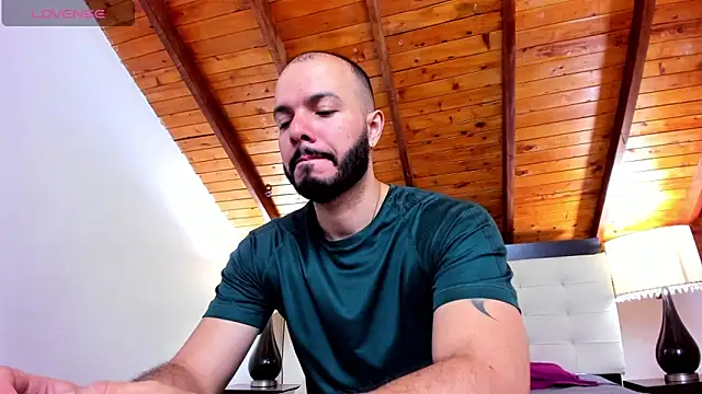 Tom Bailey online show from 11.08.25