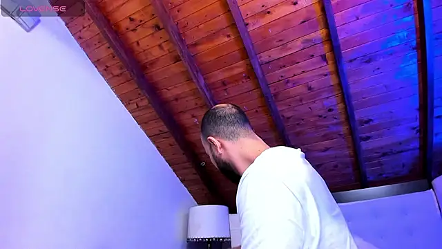 Tom Bailey online show from 02.01.26