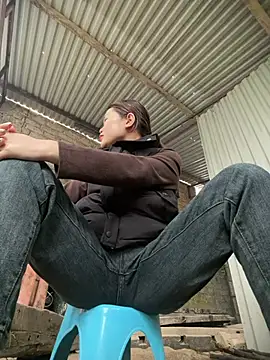 Snapshot of Emily_9xx chatting on 02.15.26 Emily 9xx online show from 02.15.26