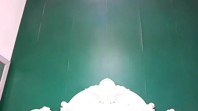 ArielBurn online show from 07.13.26