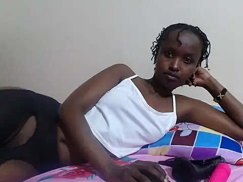 pretty shee22 online show from 10.12.25