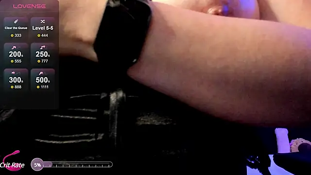 Snapshot of Ursula_fire chatting on 03.11.25 Ursula fire online show from 03.11.25