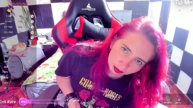 Snapshot of Ursula_fire chatting on 09.11.25 Ursula fire online show from 09.11.25