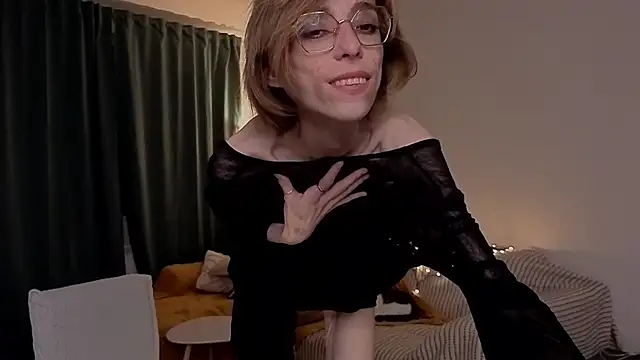 Snapshot of amber_quell_here chatting on 02.12.26 amber quell here online show from 02.12.26