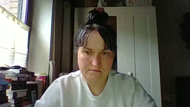Snapshot of _squirty_cum_lady_ chatting on 06.11.26 squirty cum lady online show from 06.11.26