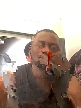 FREAKYBLAC23 online show from 02.18.25