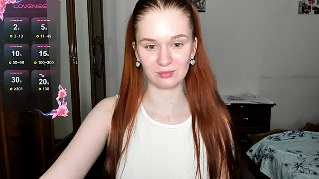 Snapshot of EmilySoul chatting on 02.21.25 EmilySoul online show from 02.21.25