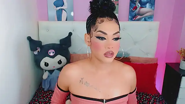 Snapshot of Amanda_bigx chatting on 07.16.26 Amanda bigx online show from 07.16.26