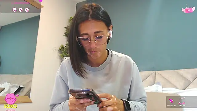 SharisWillian online show from 04.23.26
