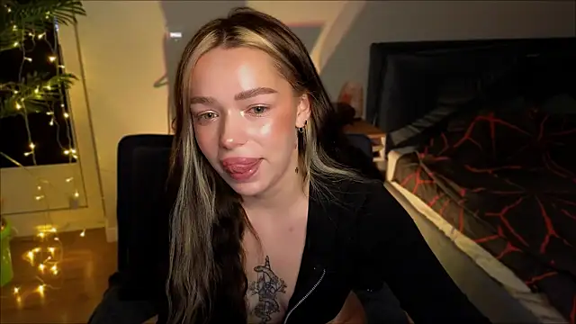 Lily Yin online show from 02.19.25