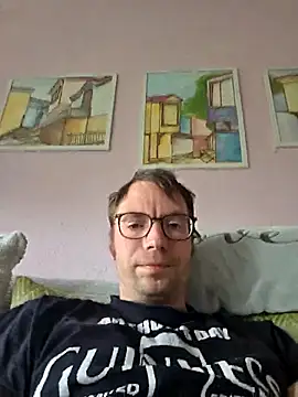 Snapshot of Schnubby1 chatting on 04.24.26 Schnubby1 online show from 04.24.26