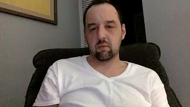 Snapshot of Kink_Master_Daddy chatting on 03.26.26 Kink Master Daddy online show from 03.26.26