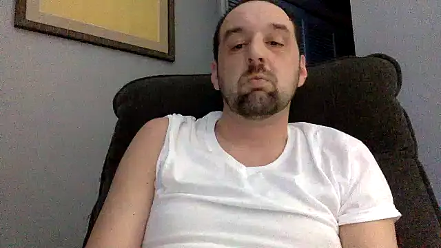 Snapshot of Kink_Master_Daddy chatting on 03.27.26 Kink Master Daddy online show from 03.27.26