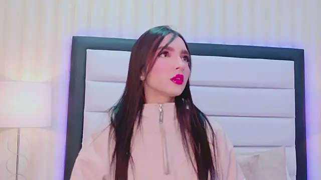 MiaSweeths online show from 11.20.25