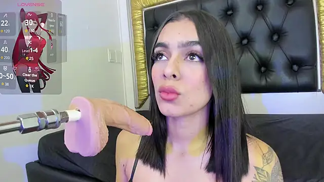 Foxy Assh  online show from 11.21.25