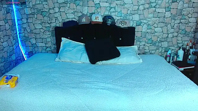 Snapshot of Bastiaan_28 chatting on 01.14.26 Bastiaan 28 online show from 01.14.26