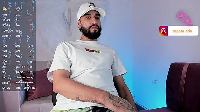 Snapshot of estiben_05 chatting on 01.09.25 estiben 05 online show from 01.09.25