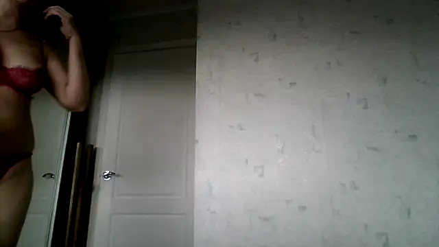 Snapshot of AngelinaLove28 chatting on 05.18.26 AngelinaLove28 online show from 05.18.26