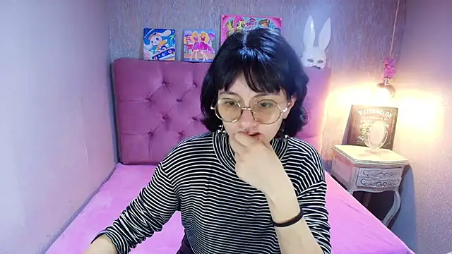charlottemoonxz online show from 04.21.26