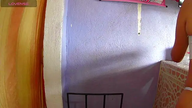 lynieh- online show from 10.06.25