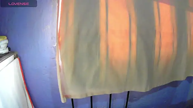 lynieh- online show from 10.29.25