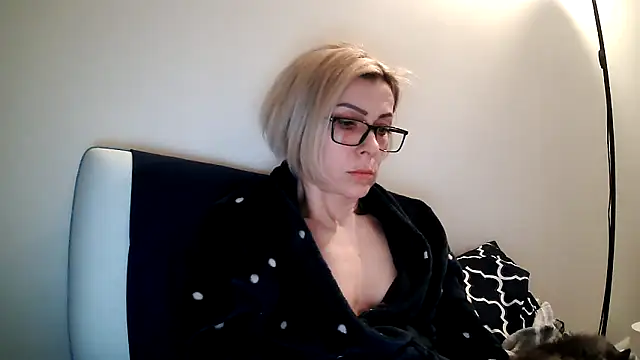 anechka1 online show from 02.26.25