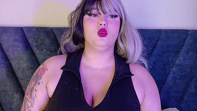 Karmilla Rosse online show from 08.07.26