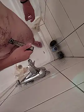 Snapshot of hardgetsex chatting on 09.16.25 hardgetsex online show from 09.16.25