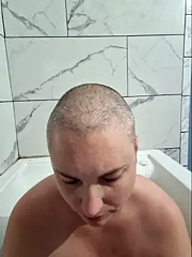 MilfyMrsRobinson online show from 05.17.26