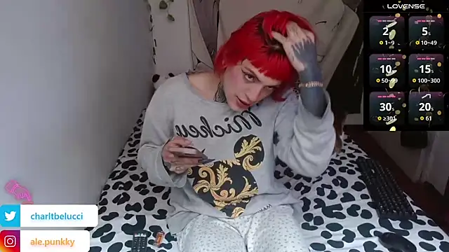 Snapshot of charlotbelucci_ chatting on 05.17.26 charlotbelucci online show from 05.17.26