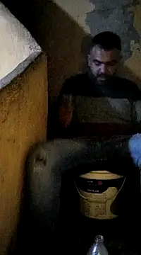 Snapshot of ListedLoin chatting on 01.06.25 ListedLoin online show from 01.06.25