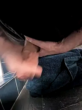 joycock8 online show from 01.21.25