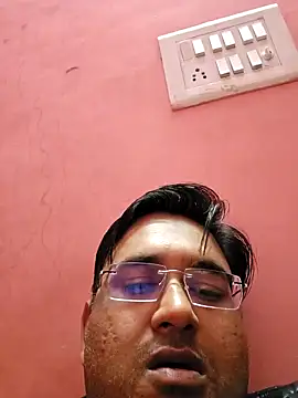 Snapshot of Loveboycurvy chatting on 02.09.25 Loveboycurvy online show from 02.09.25