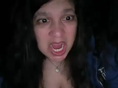 Snapshot of MelanieFawker chatting on 11.17.25 MelanieFawker online show from 11.17.25