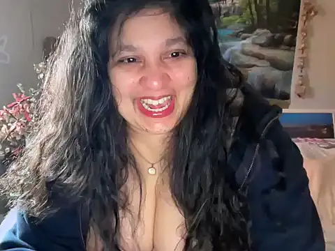 Snapshot of MelanieFawker chatting on 12.02.25 MelanieFawker online show from 12.02.25