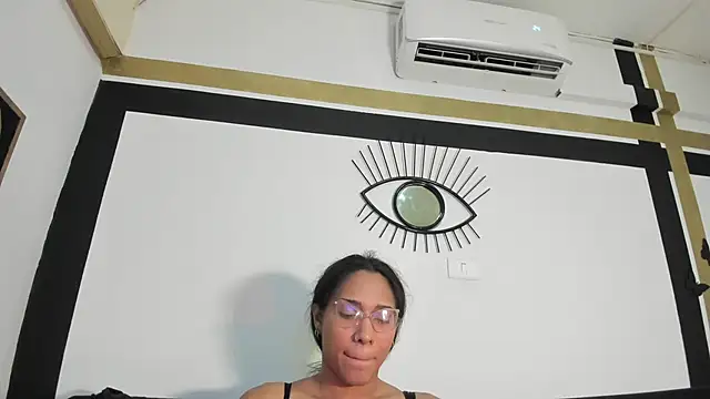EmilyGomezLS online show from 05.11.26