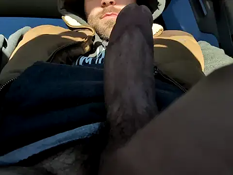 Snapshot of jwiththethickone413 chatting on 12.03.24 jwiththethickone413 online show from 12.03.24