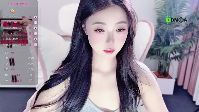 Snapshot of Ubela_7 chatting on 09.30.25 Ubela 7 online show from 09.30.25