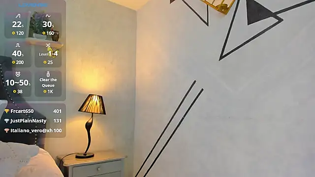 AnntoniaWood online show from 12.10.24