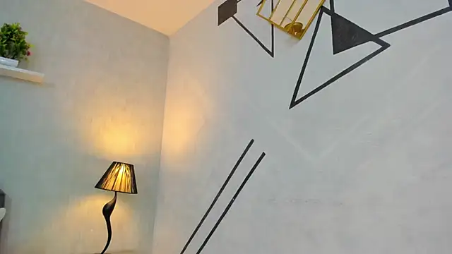 AnntoniaWood online show from 12.13.24